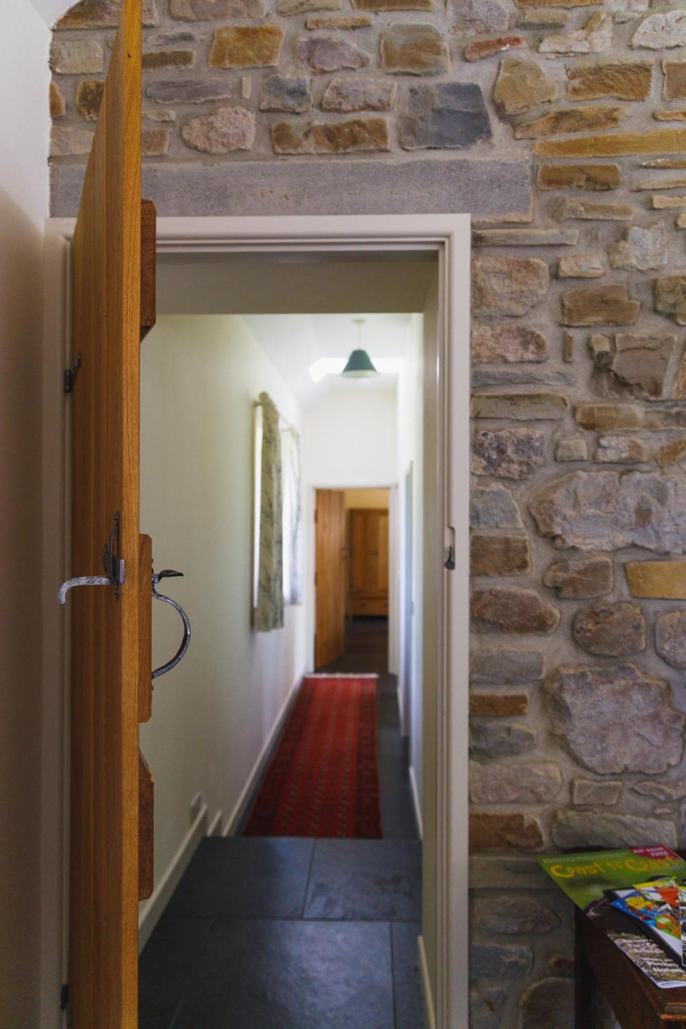 Broomhill Barns Minwear Room photo
